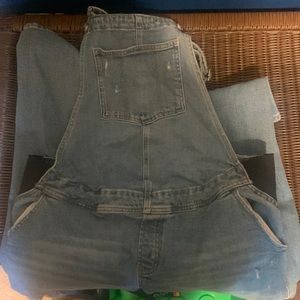 Old navy maternity overalls